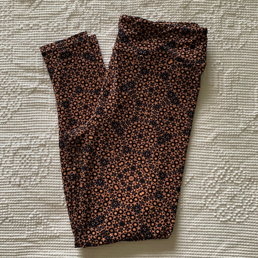 lularoe | orange and navy mandala TC leggings